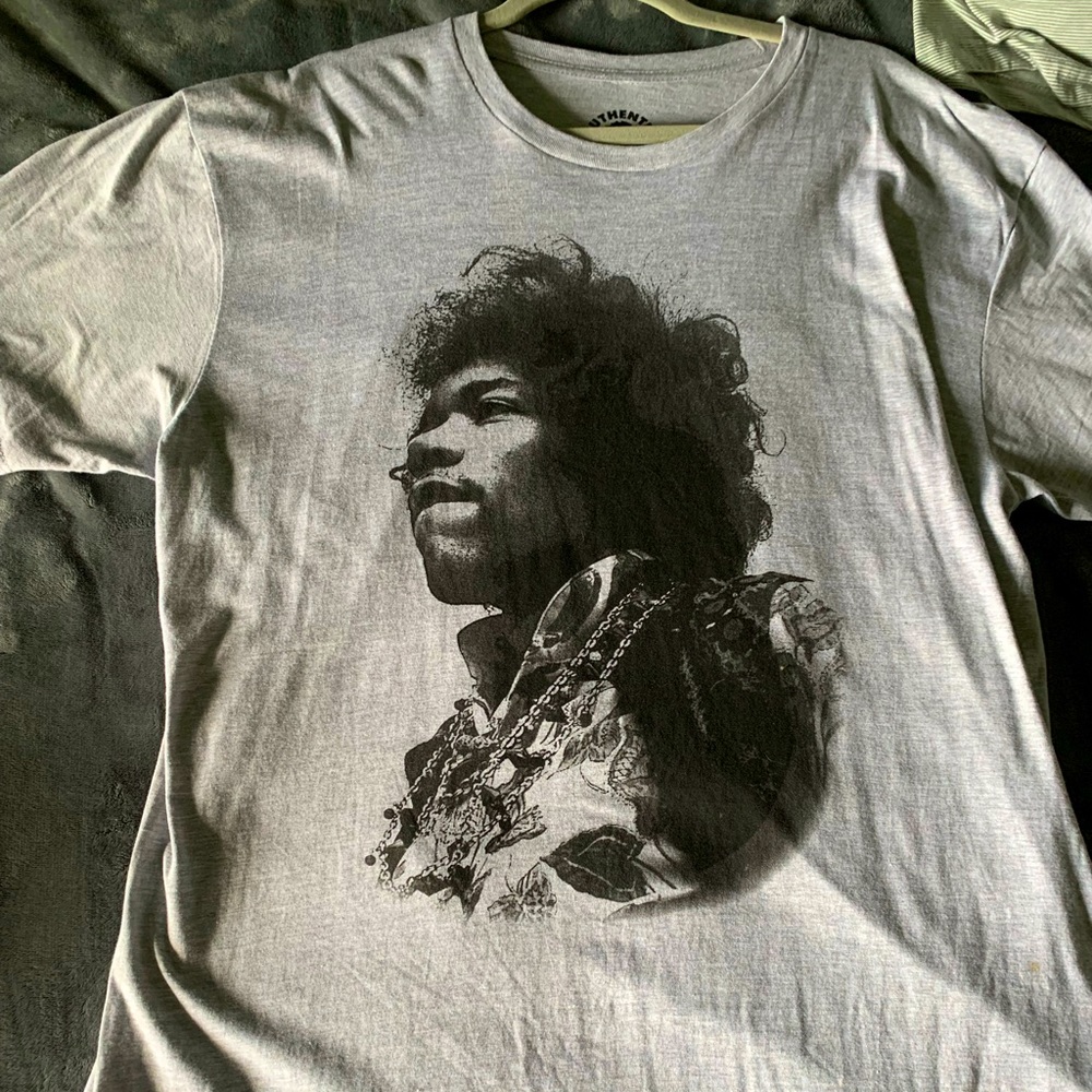 Authentic Hendrix Brand-Graphic Tee
